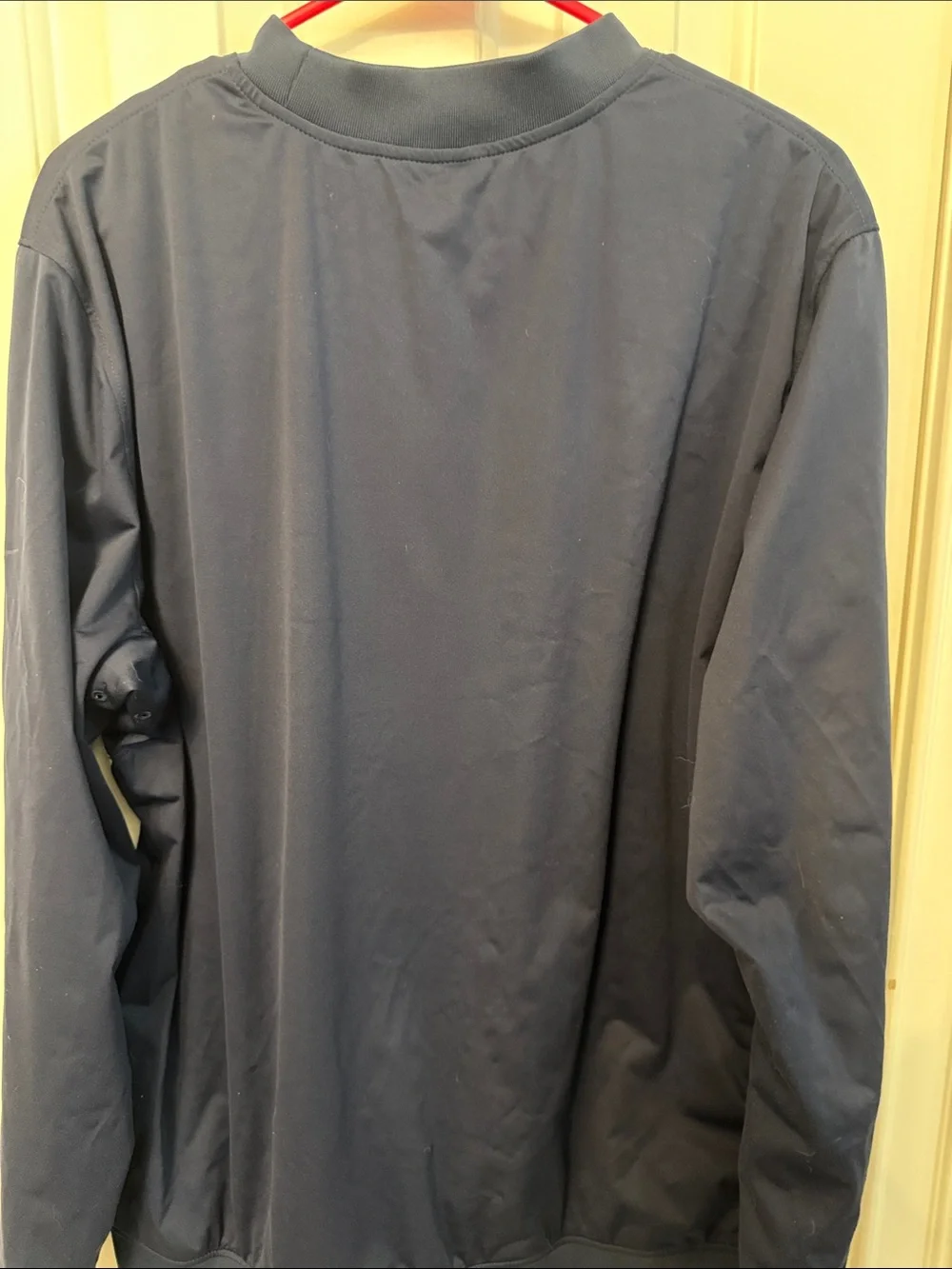 Nike pullover contrast